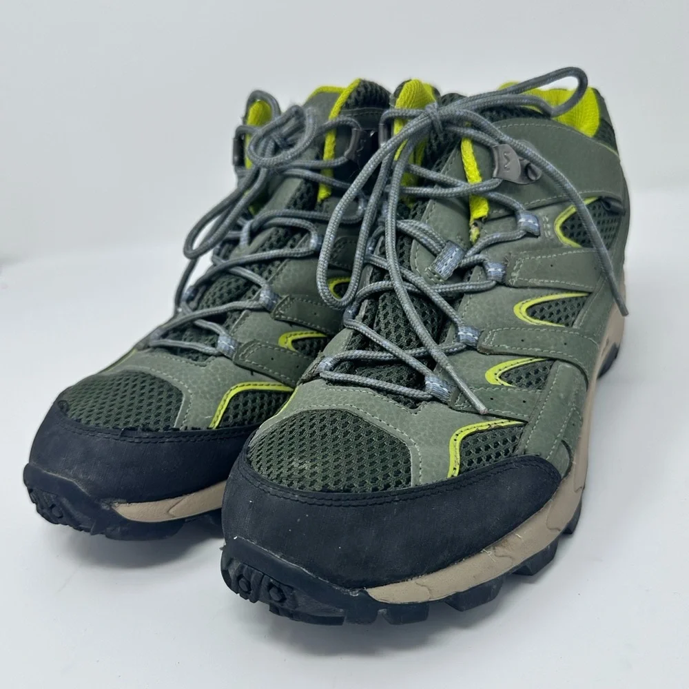 Merrell explore outdoors